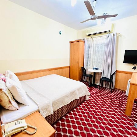 Al Ahrar Hotel Dubai Eksteriør billede